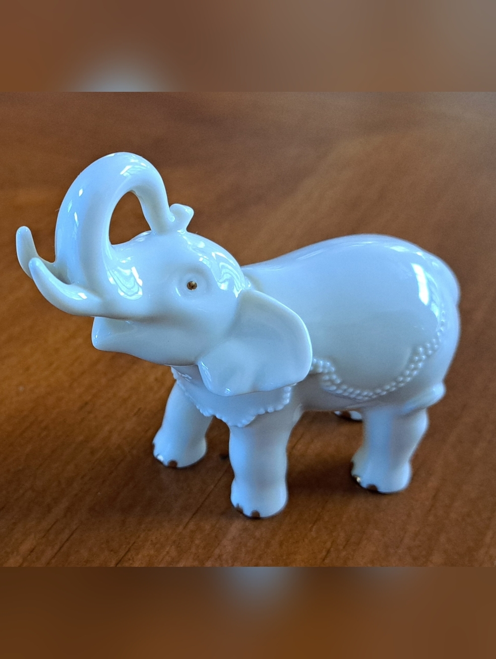Lenox A Touch of Luck Ivory & Gold Elephant Figurine